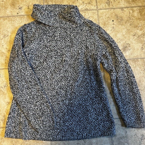 Dana Buchman Sweaters - Dana Buchman Signature Marled Turtleneck Sweater Gray Size L Cozy Knit